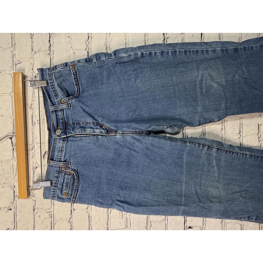Levi's 312 Perfectly Slimming Bootcut Jeans Size 10S - Picture 4 of 7